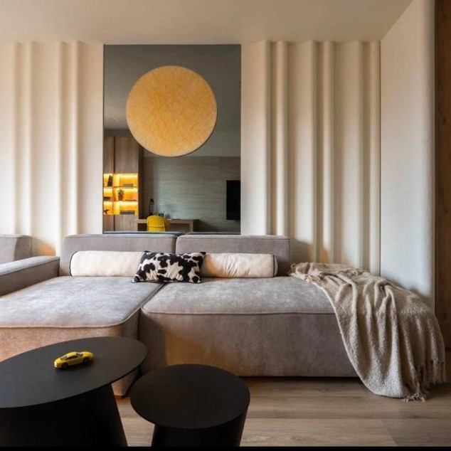 Море солнечного света: как 3D-панели Deco Line преобразили многофункциональный семейный интерьер